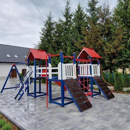Апартаменты Zielona Ostoja Ulica Szpitalna 3C Kamieniec Zabkowicki Экстерьер фото